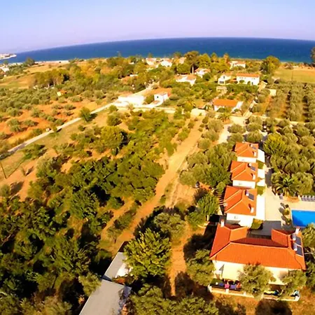 Foufas Lejlighedshotel Parálion Ástros