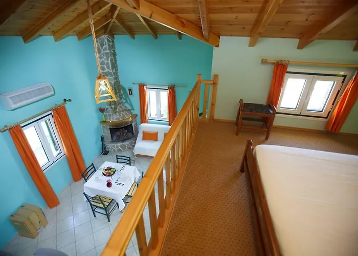 Aparthotel Foufas 4*