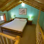 Foufas 4* Parálion Ástros