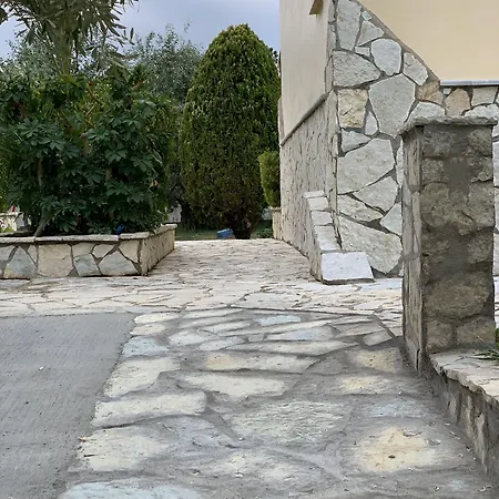 Foufas 4* Parálion Ástros