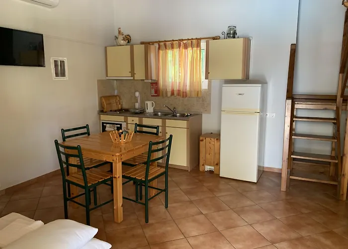 Apartmanhotel Foufas 4*