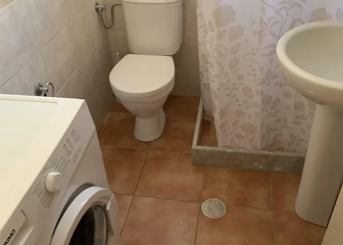 Hotel apartamentowy Foufas