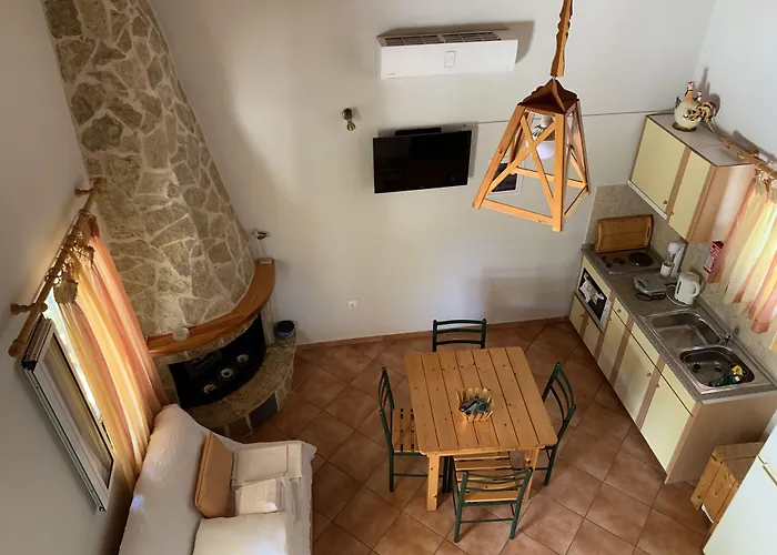 Hotel apartamentowy Foufas 4*