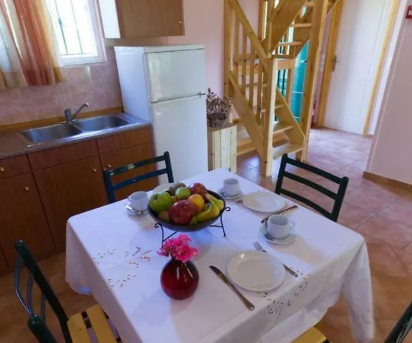 Foufas Hotel apartamentowy 4*